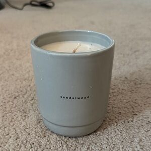 Sandalwood Candle in Light Gray Ceramic Holder
